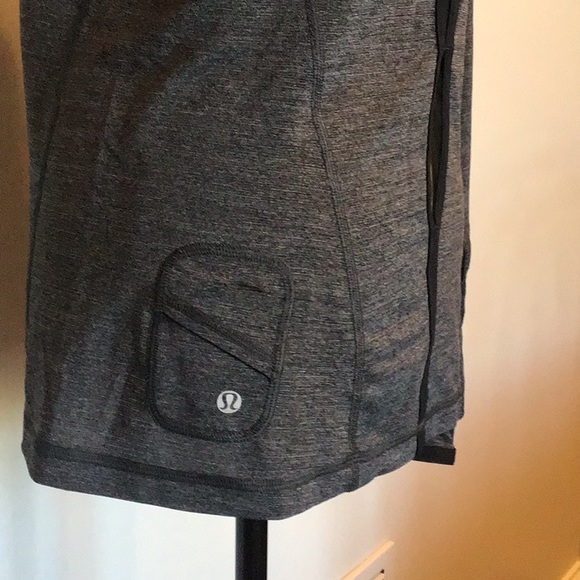 Lululemon Team Spirit Long Sleeve Size 8 - Picture 11 of 11